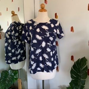 PRETTY OLD NAVY SUMMER/SPRING FLORAL TOP
